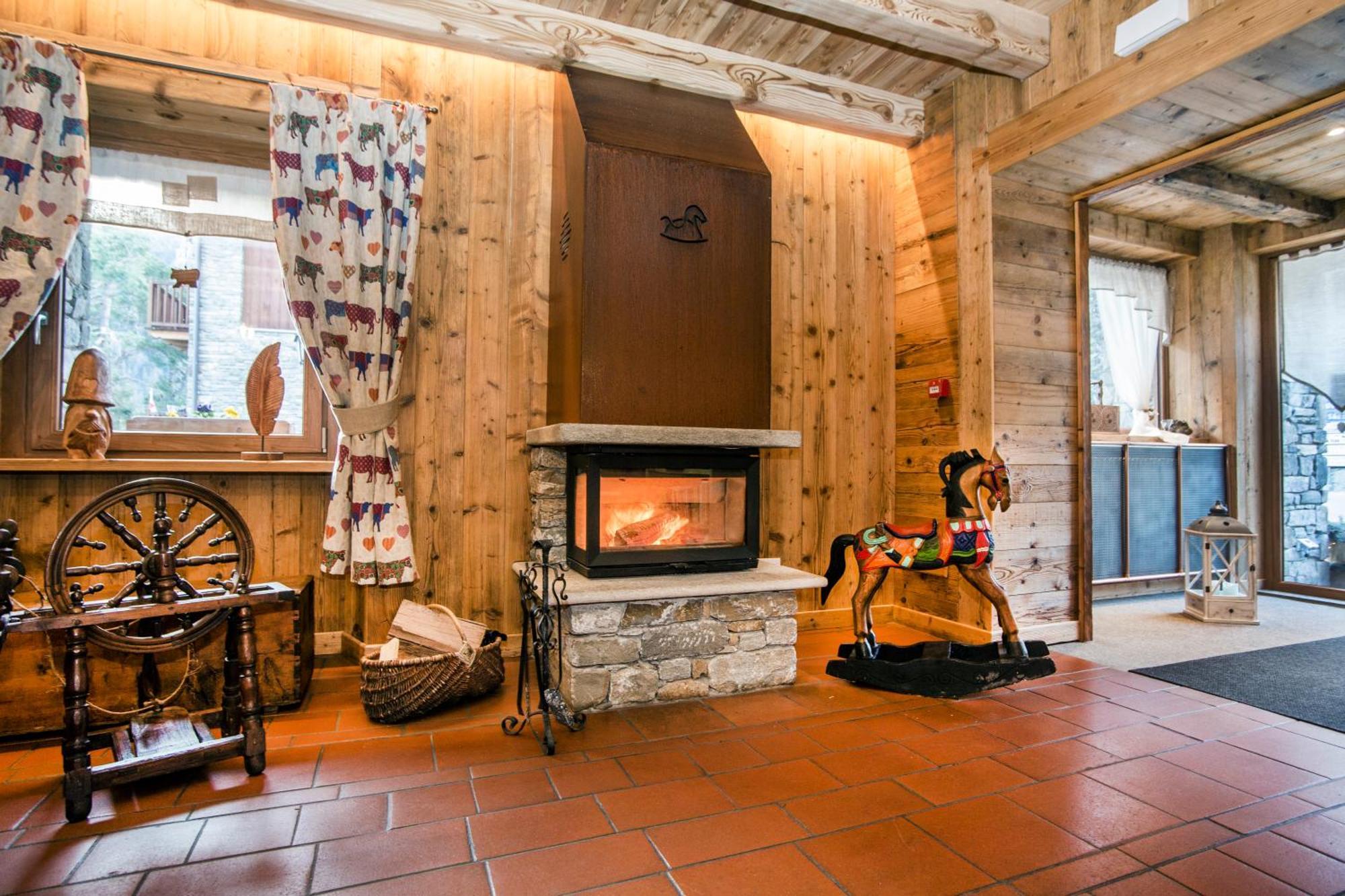 Hotel Dada Mountain 3*